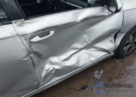 2020 Kia Forte Lxs из США, поврежденный, VIN 3KPF24AD4LE178650